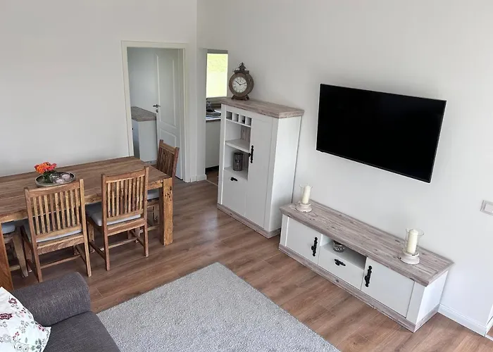 2-6 Pers Europa Neu Renoviert Mit Sauna Feriehus Husen